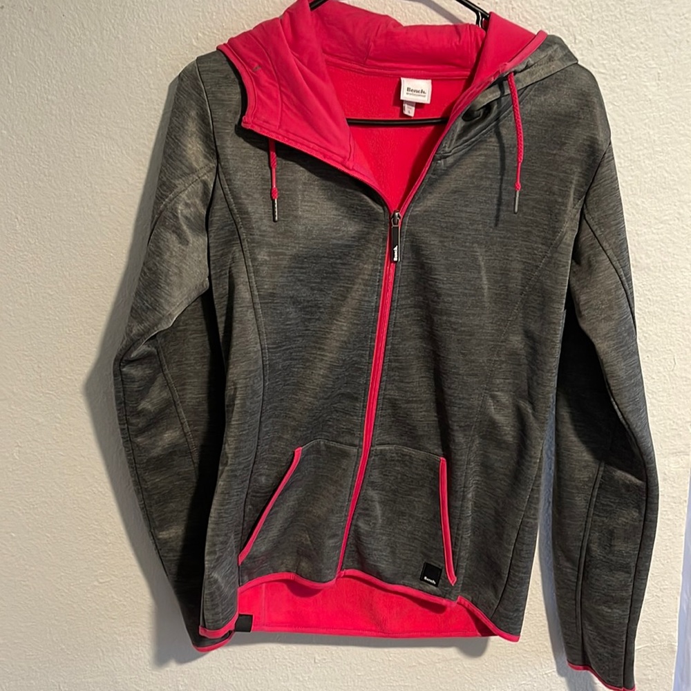 Bench jacket - large